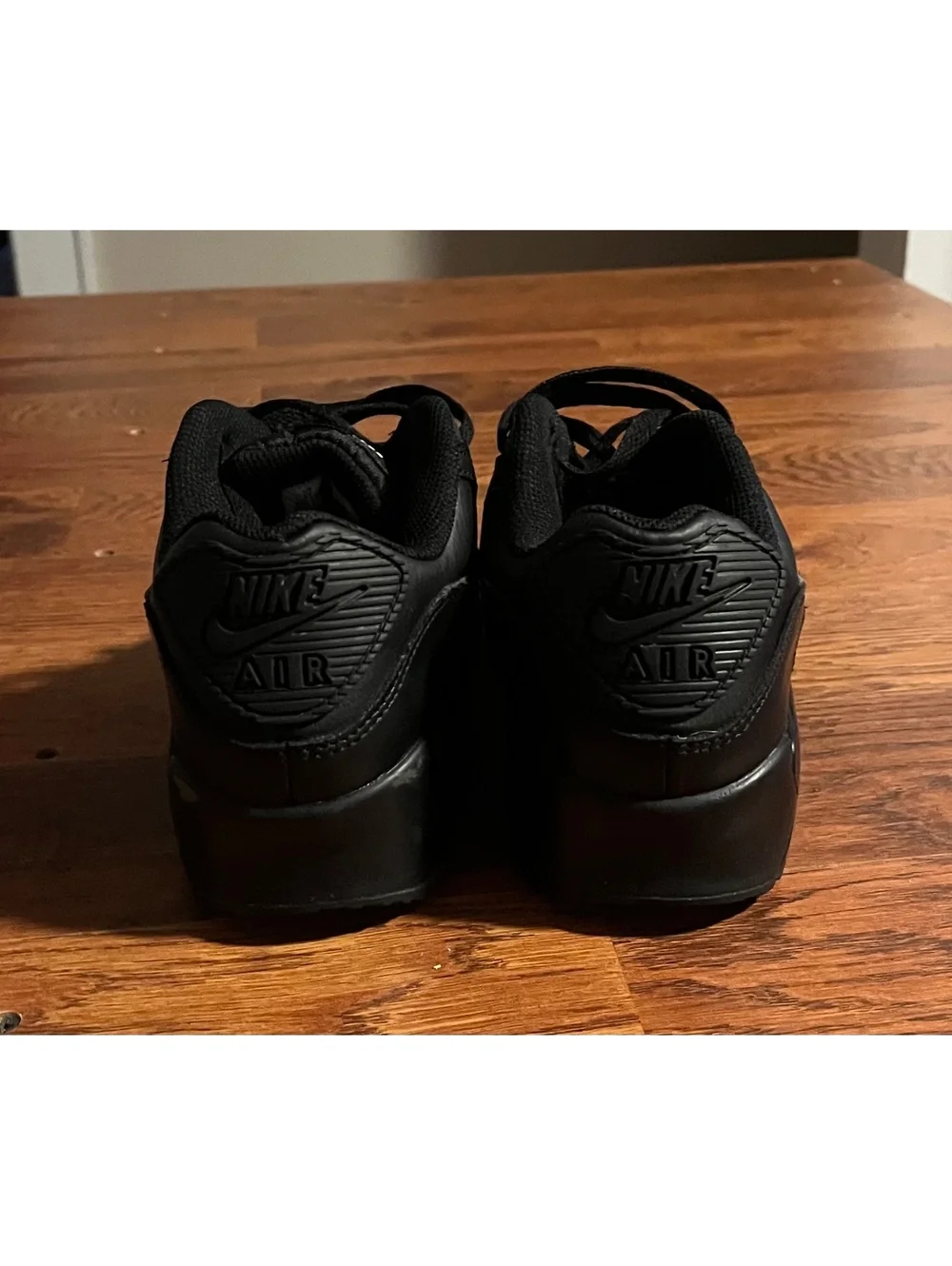 Nike Air Max Black Leather Sneakers Youth Size 6Y